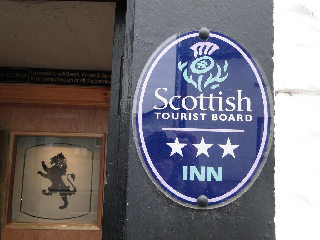The Red Lion Inn Doune Экстерьер фото